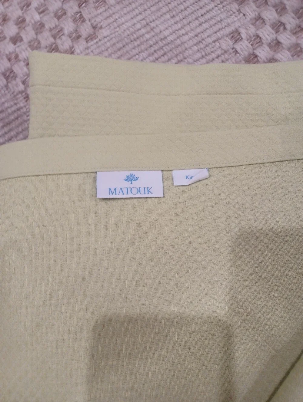 Matouk KING Spring Green Matelasse Coverlet White Scalloped Edge